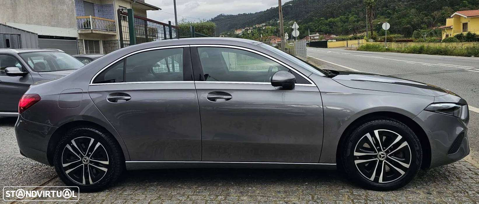 Mercedes-Benz A 250 Limousine e Progressive - 32