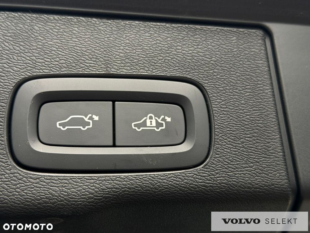 Volvo XC 60 - 38