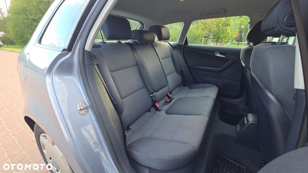 Audi A3 Sportback 1.9 TDIe DPF - 10