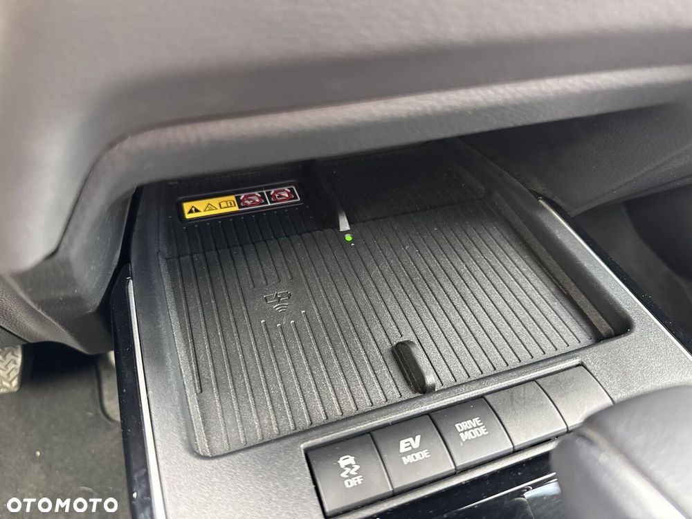 Toyota Corolla Cross - 25