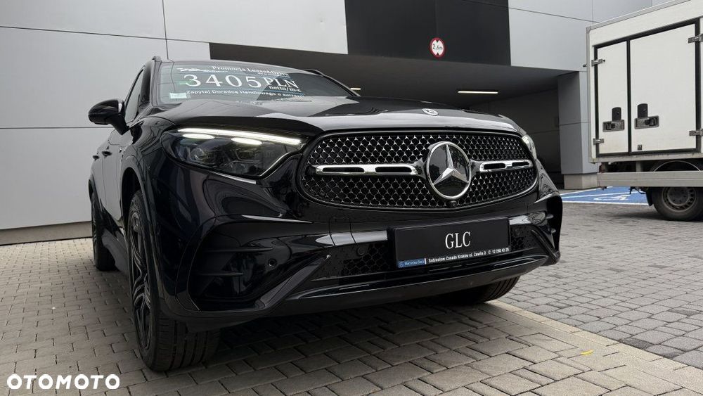 Mercedes-Benz GLC - 15