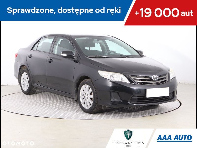 Toyota Corolla - 1