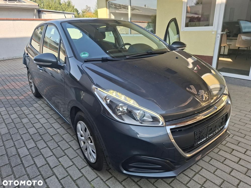 Peugeot 208 - 2