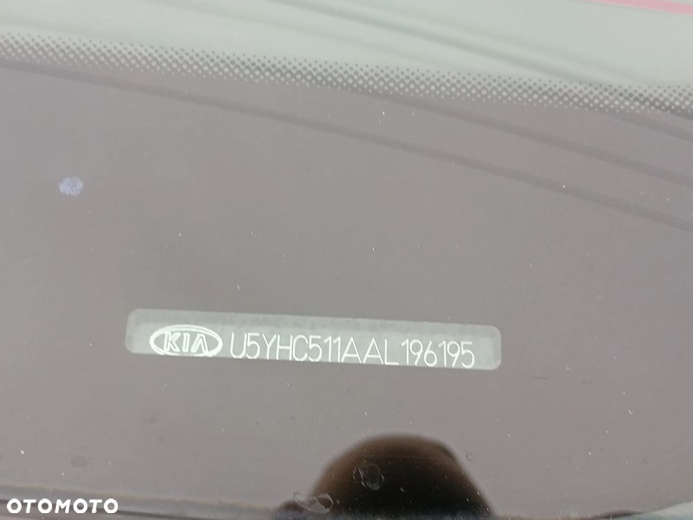 Kia Ceed - 36