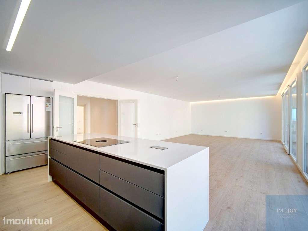 Fantástico Apartamento T3 Perto da Praia da Parede, Cascais - Grande imagem: 2/34