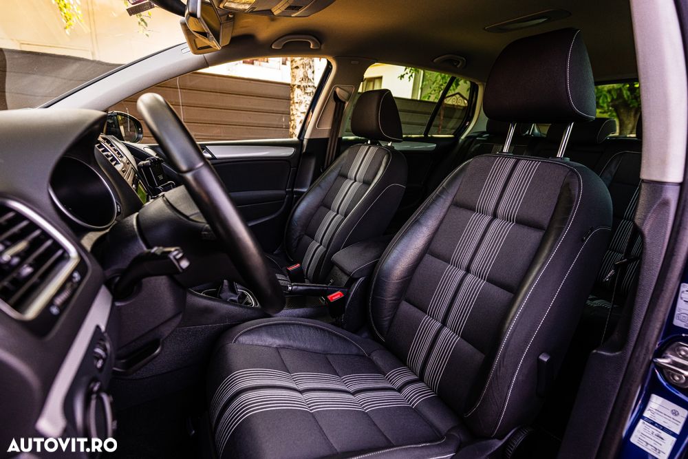 Volkswagen Golf 1.6 TDI DPF MATCH - 17