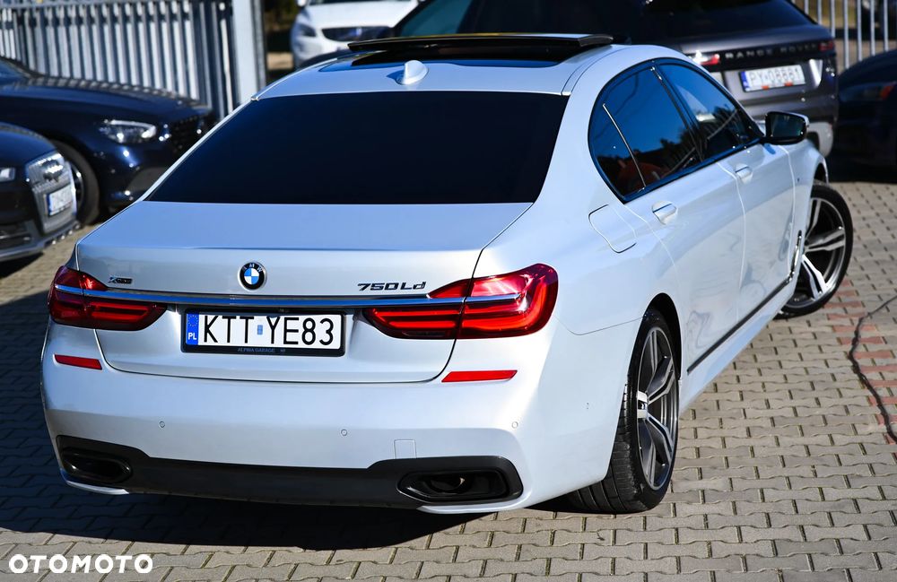 BMW Seria 7 750Ld xDrive - 36