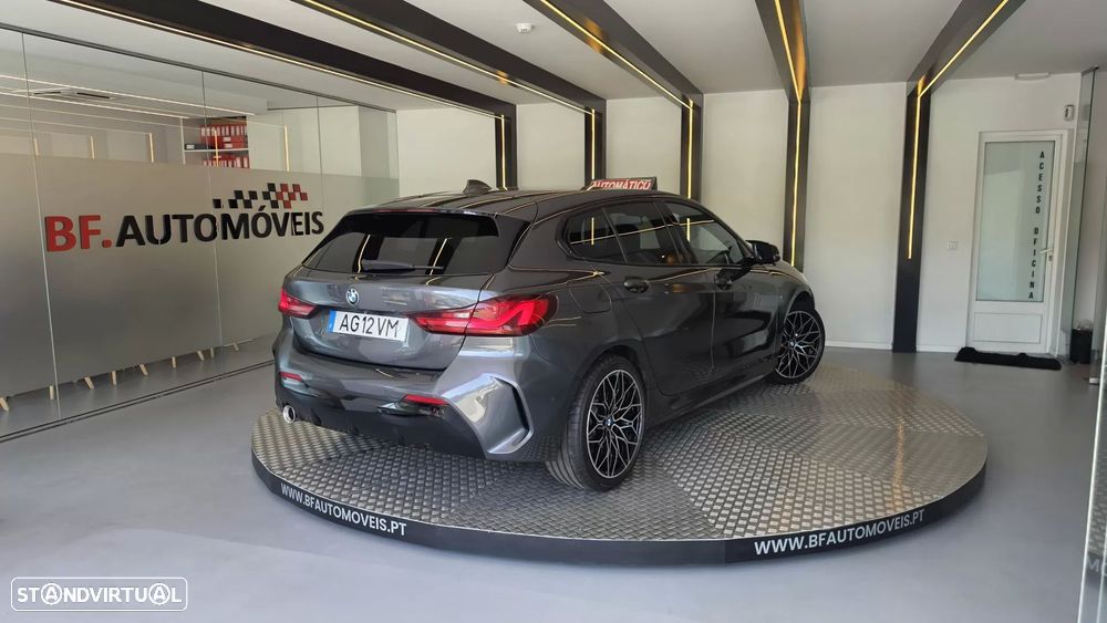 BMW 116 d Pack Desportivo M Auto - 17