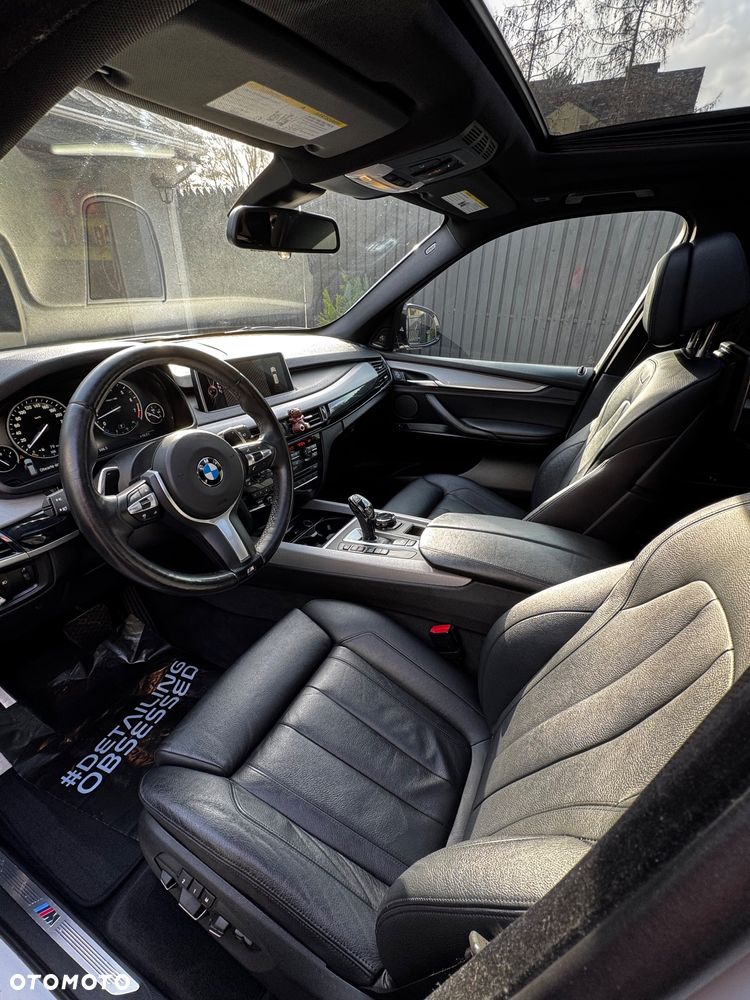 BMW X5 xDrive50i Sport-Aut - 19