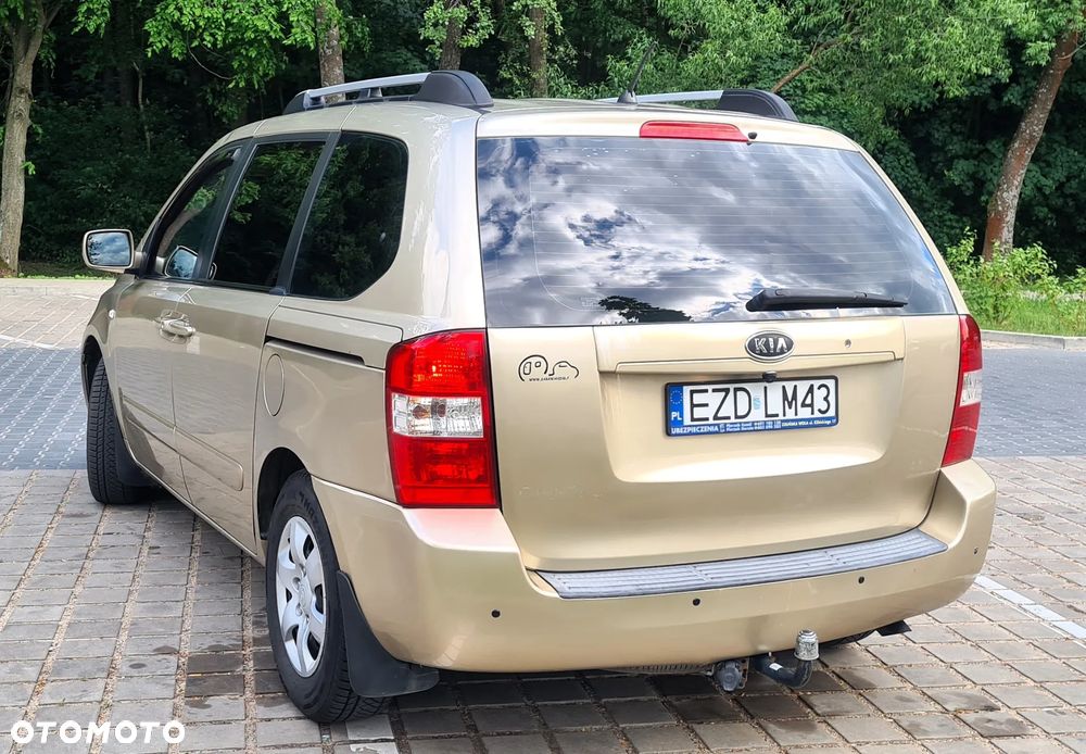 Kia Carnival 2.9 CRDi Tour - 5