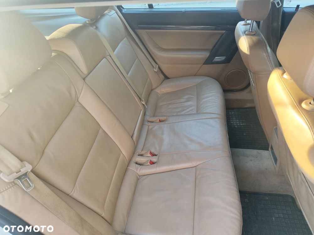 Opel Vectra 1.9 CDTI Cosmo - 2