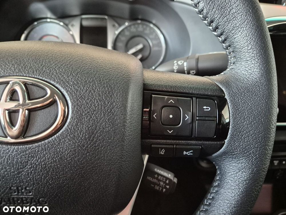 Toyota Hilux - 18