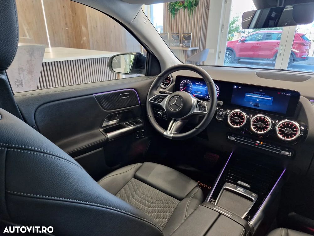 Mercedes-Benz GLA 250 e 8G-DCT Progressive - 13