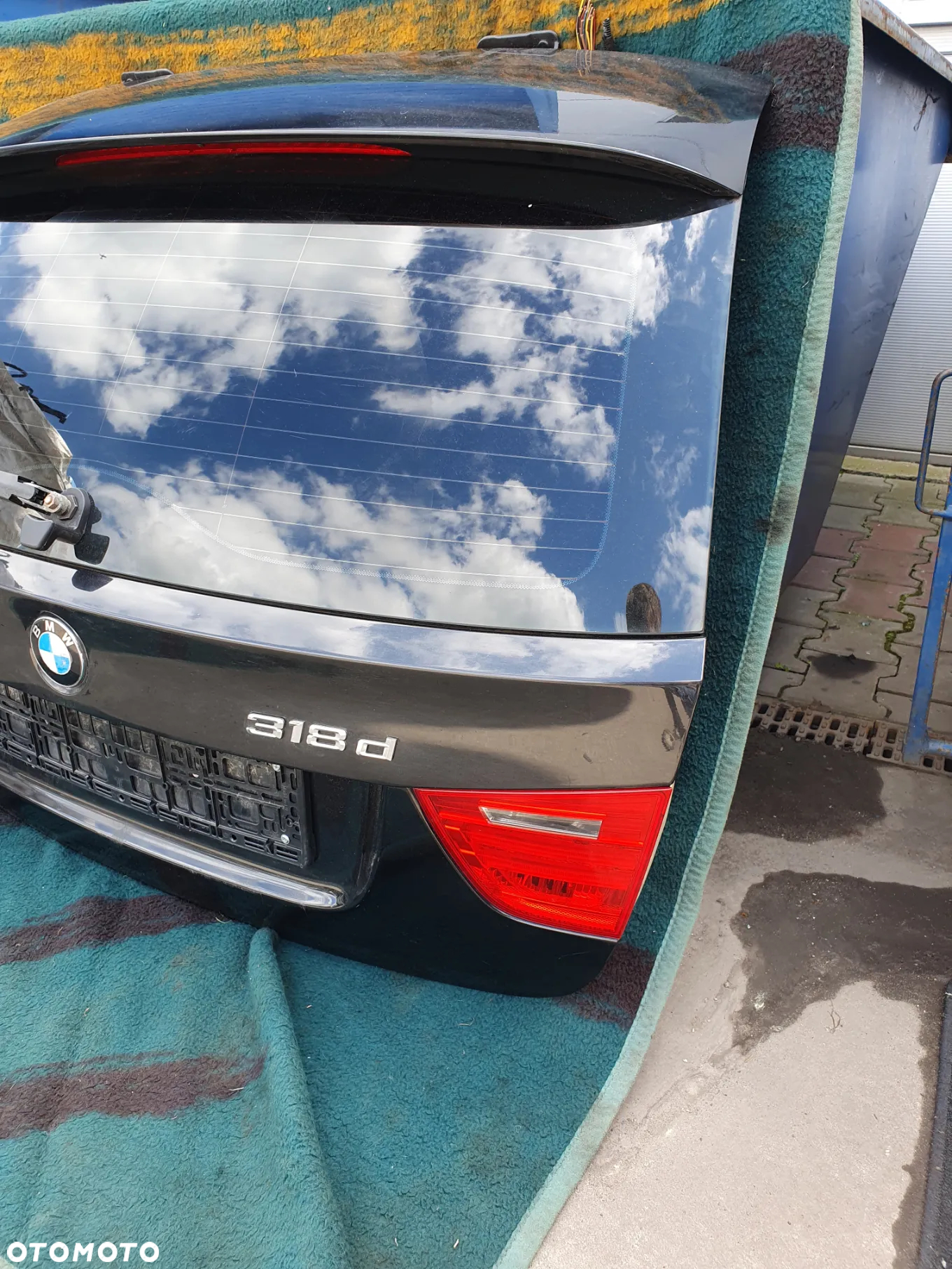 BMW 3 KOMBI E91 LIFT  KLAPA TYLNA BLACK SAPPHIRE METAL - 4