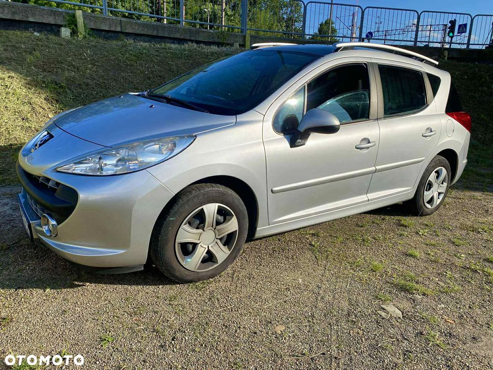 Peugeot 207 - 5