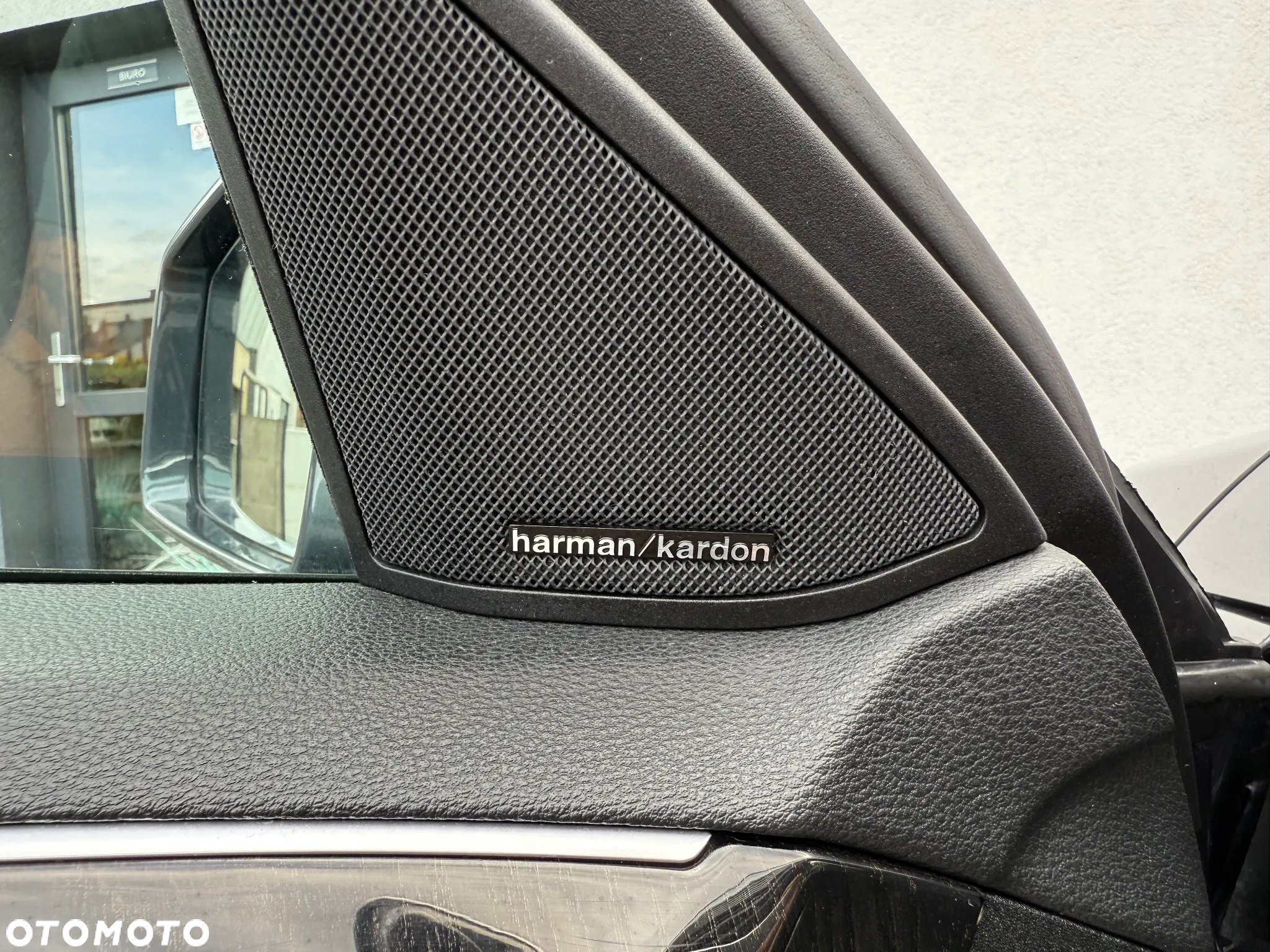 Mercedes-Benz Klasa E 350 T CDI DPF 4Matic BlueEFFICIENCY 7G-TRONIC - 27