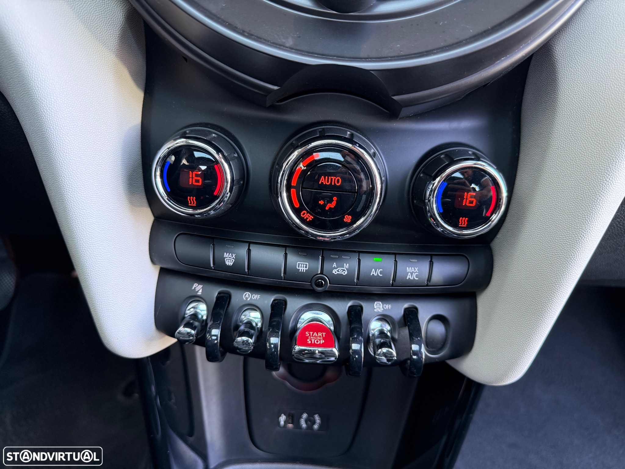 MINI 3 Portas Cooper D Seven Chili - 21