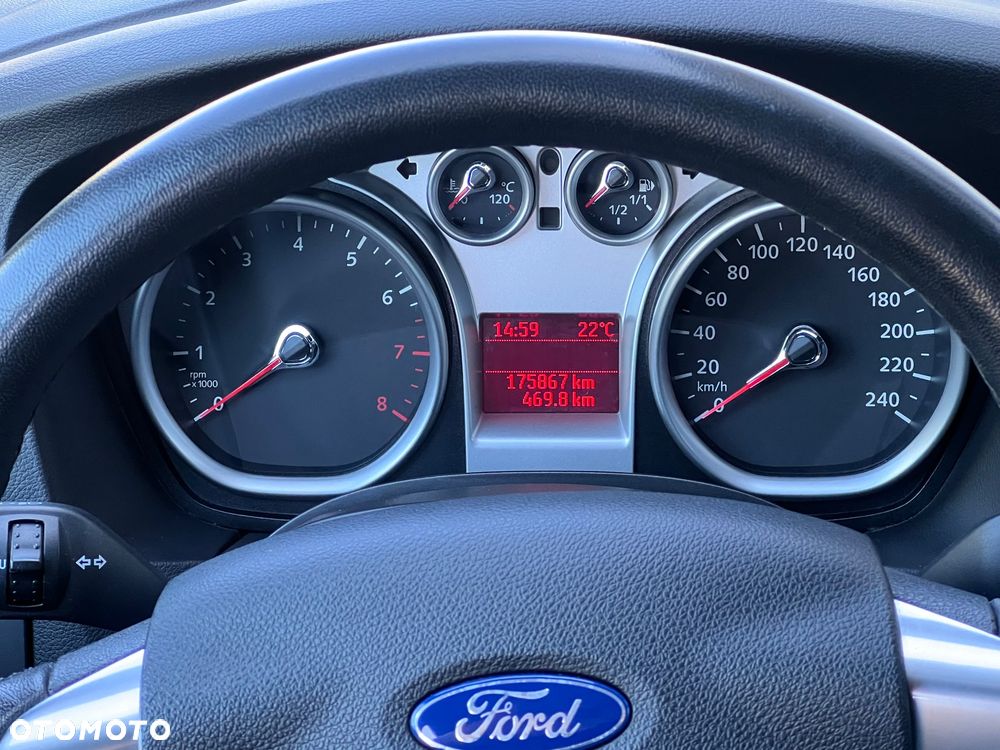 Ford Focus - 26