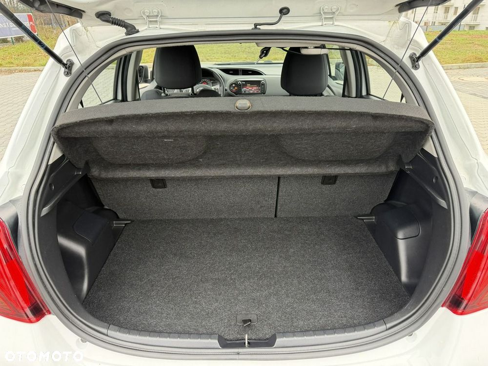 Toyota Yaris - 29
