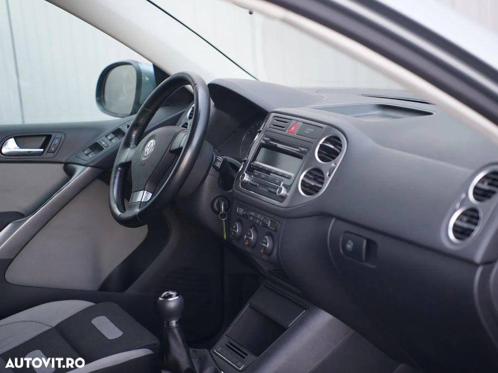 Volkswagen Tiguan 2.0 TDI CR DPF 4Motion Sport&Style - 37