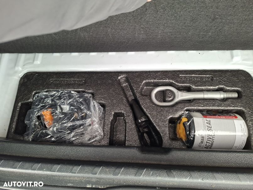 Ford EcoSport 1.0 EcoBoost Titanium - 16