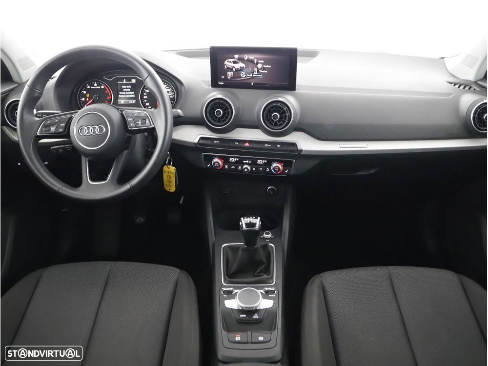 Audi Q2 30 TFSI Advanced - 12