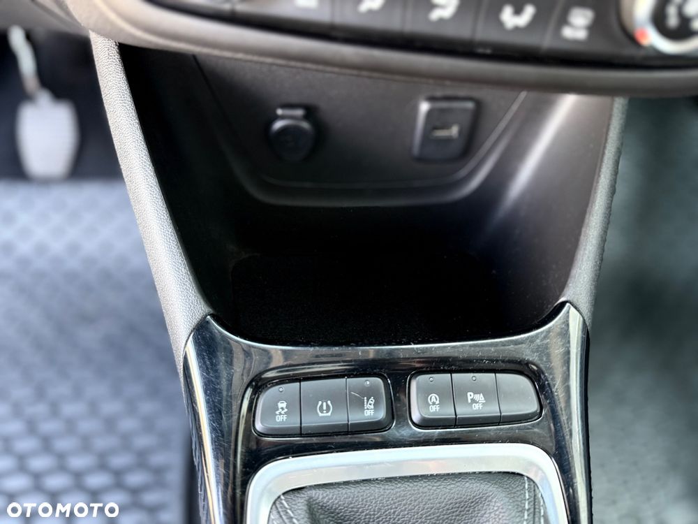 Opel Crossland X - 25