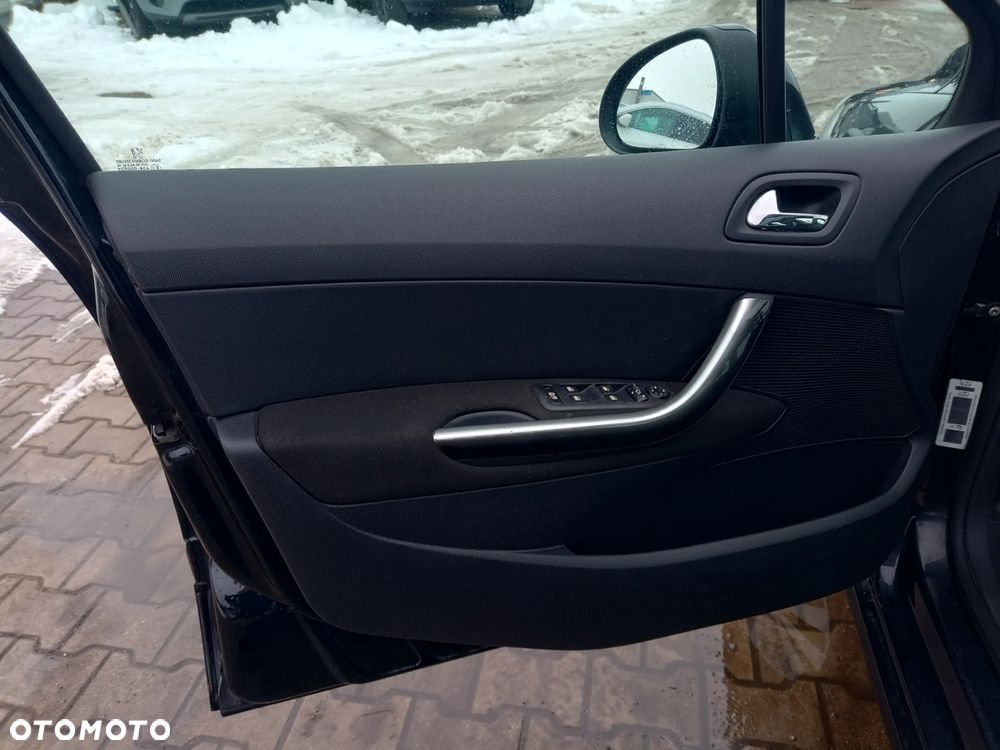 Peugeot 308 HDi FAP 110 Premium - 21