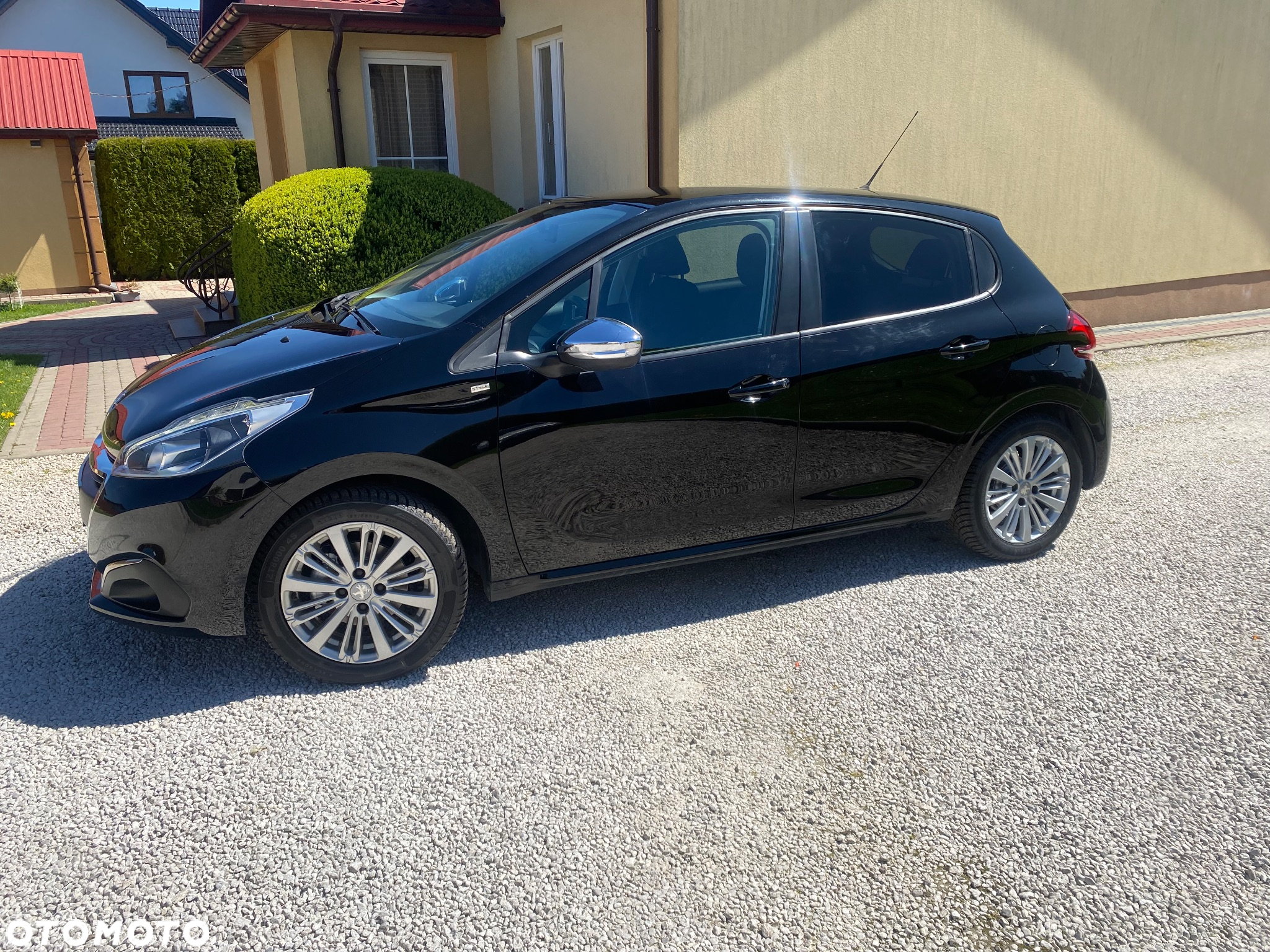 Peugeot 208 1.2 PureTech Style - 3