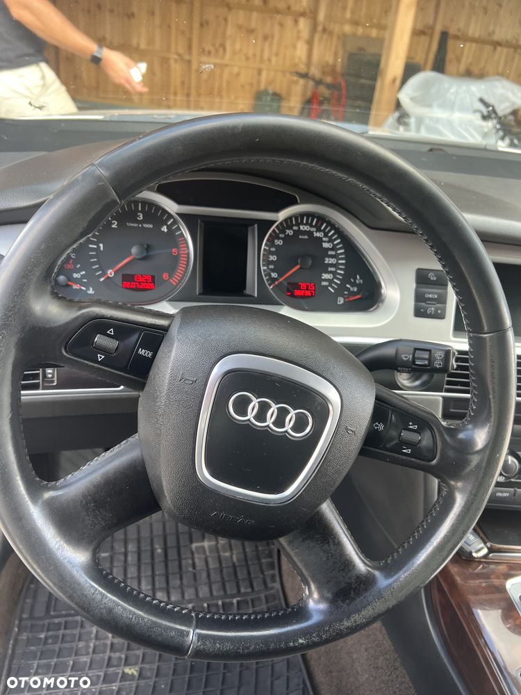 Audi A6 Allroad - 17
