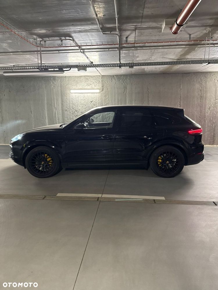Porsche Cayenne - 10