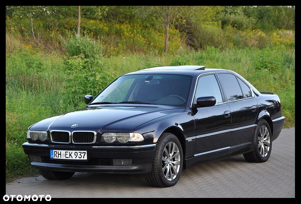BMW Seria 7 728i L - 16