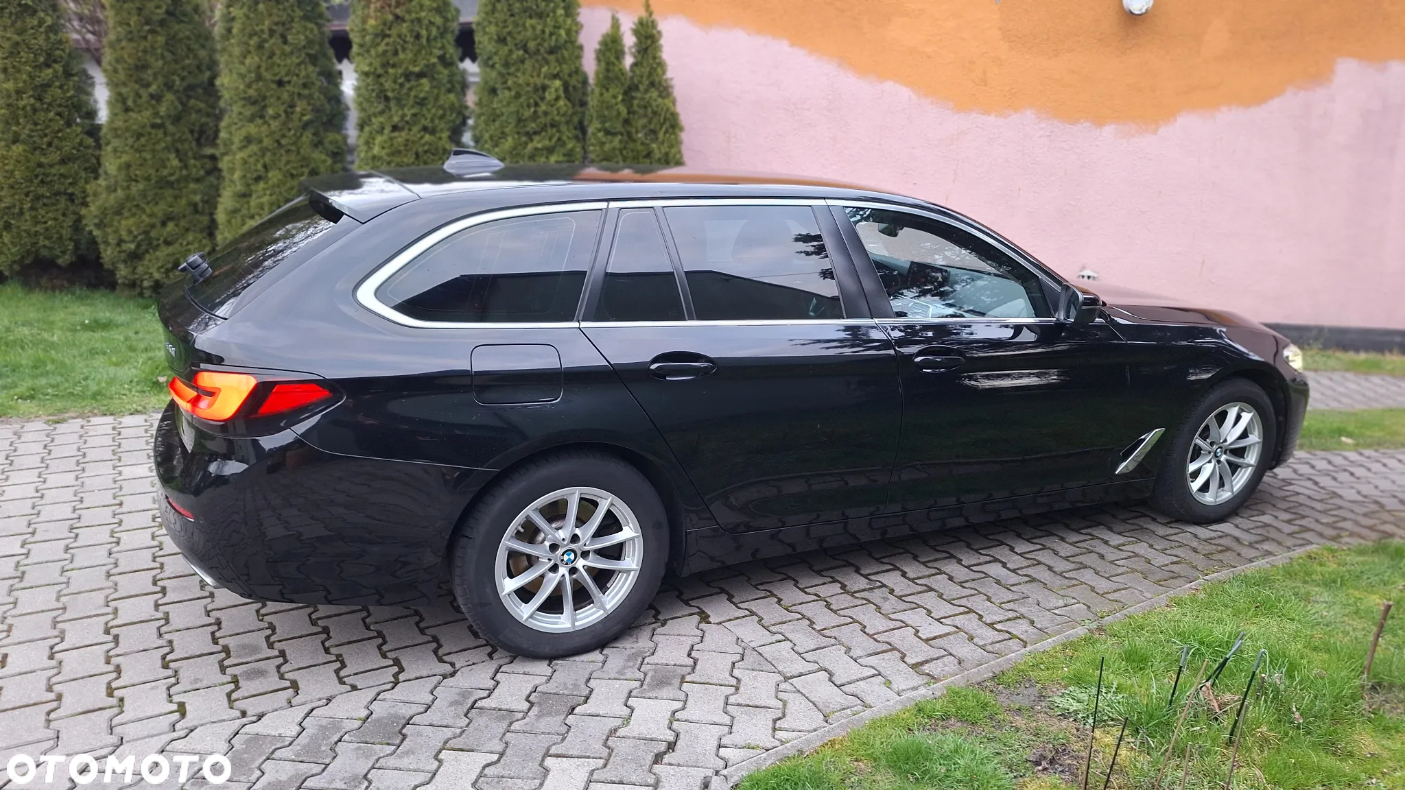 BMW Seria 5 520i Touring Luxury Line - 35