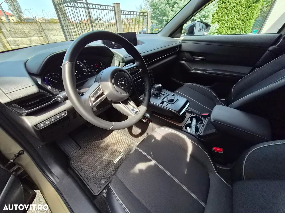 Mazda MX-30 e-SKYACTIV MAKOTO - 14