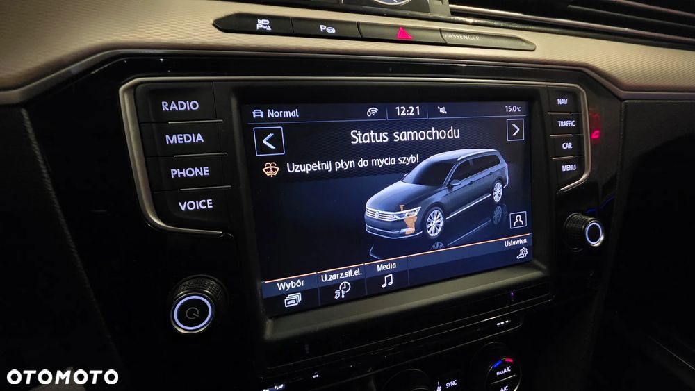 Volkswagen Passat - 26