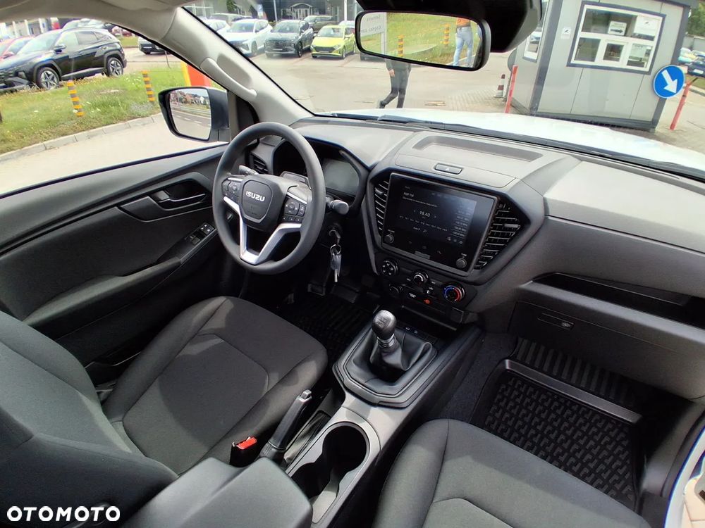 Isuzu D-Max 2.2 SC L 4WD - 15