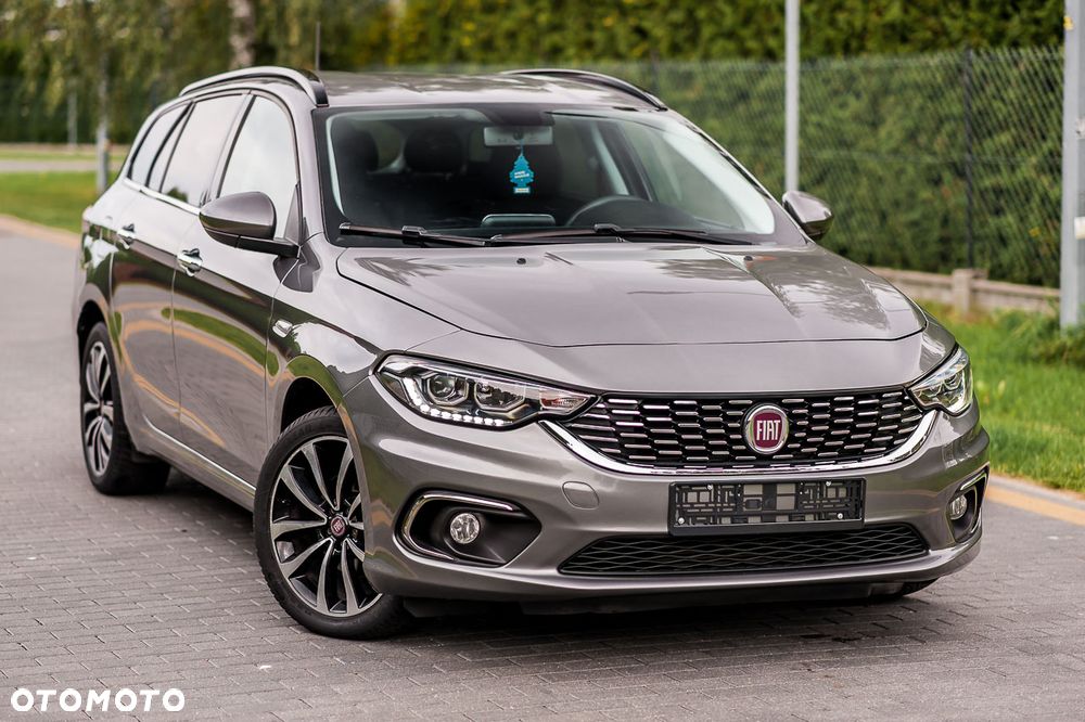 Fiat Tipo 1.4 T-Jet Lounge - 1
