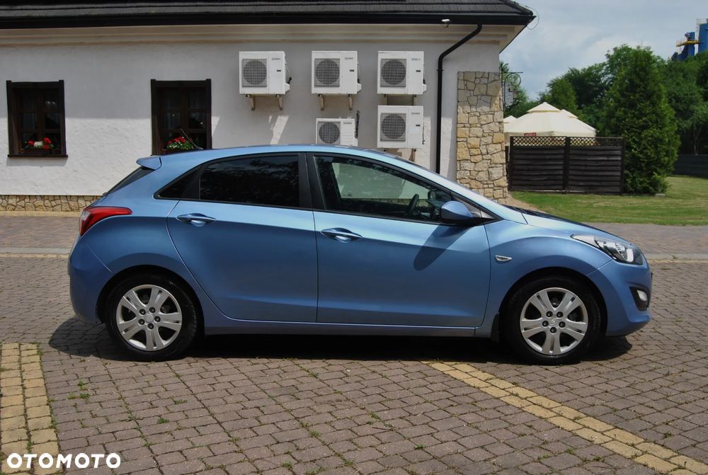 Hyundai i30 1.4 Select - 15