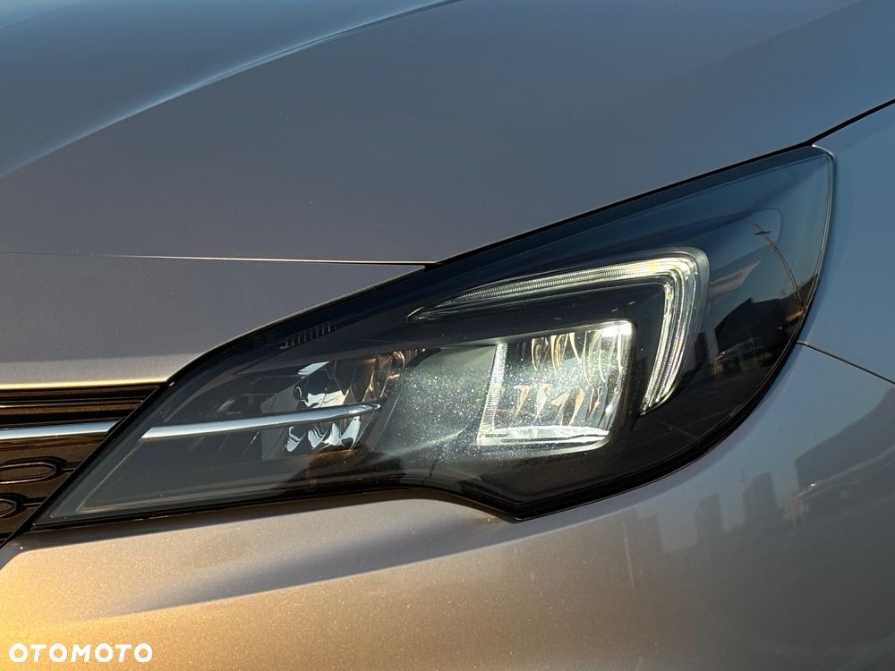 Opel Astra 1.2 T S&S - 10