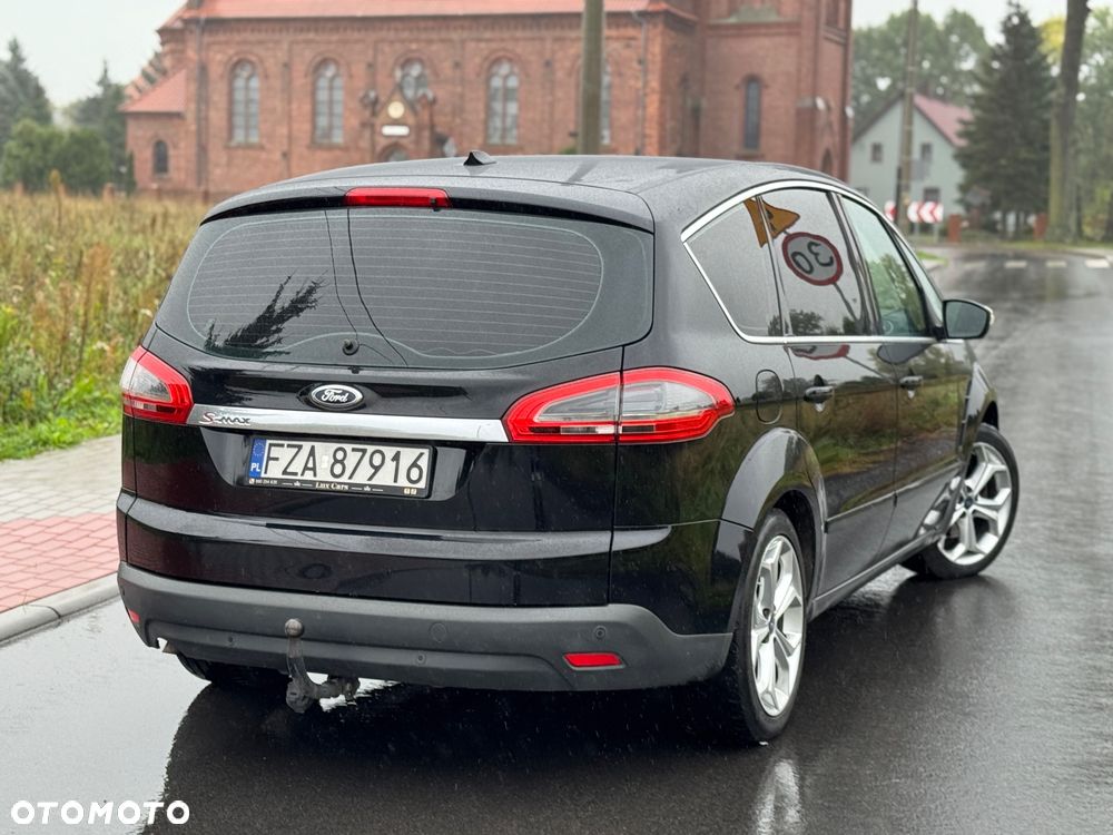 Ford S-Max 2.0 TDCi DPF Titanium - 13