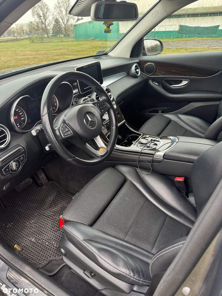 Mercedes-Benz GLC - 7