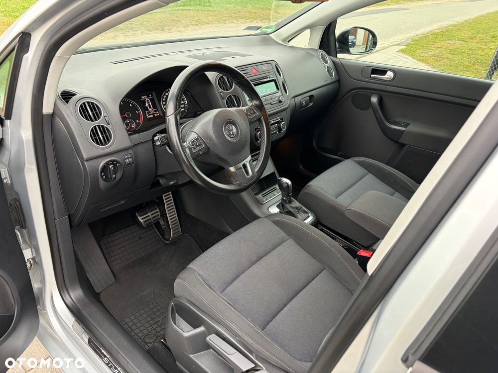 Volkswagen Golf Plus 1.6 TDI BlueMot Trendline DSG - 15