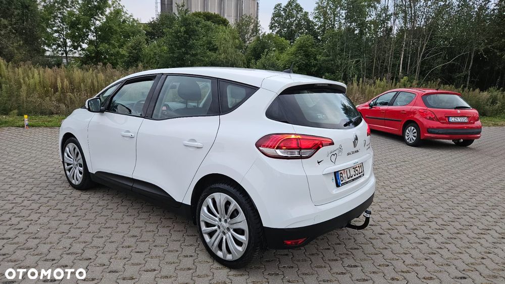 Renault Scenic - 20