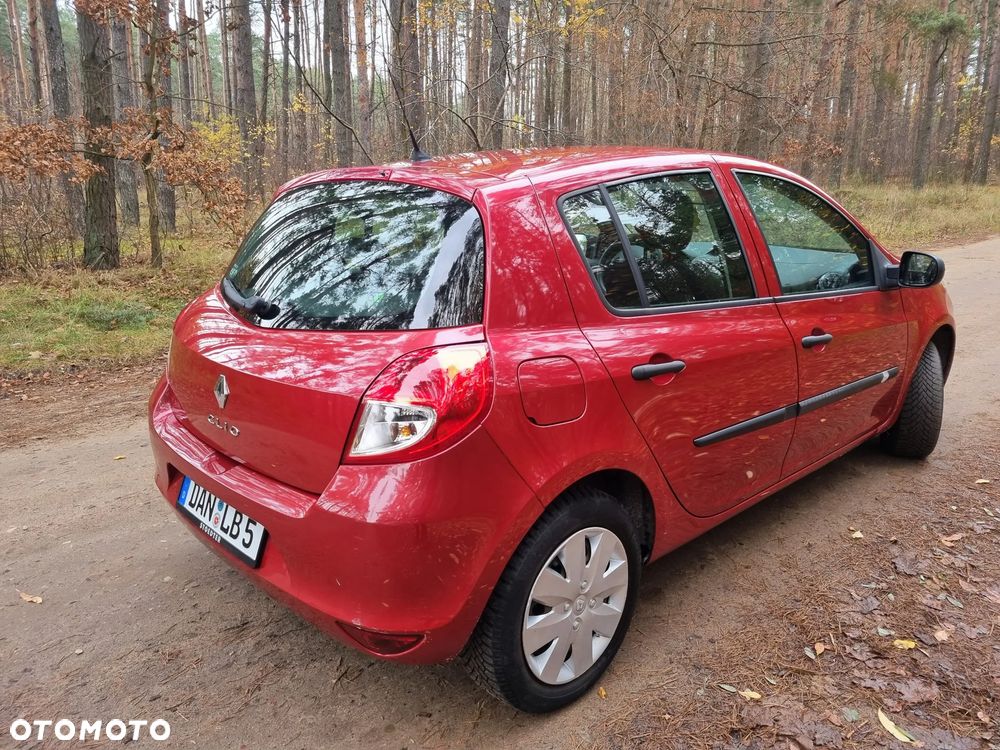 Renault Clio 1.5 dCi Alize - 19