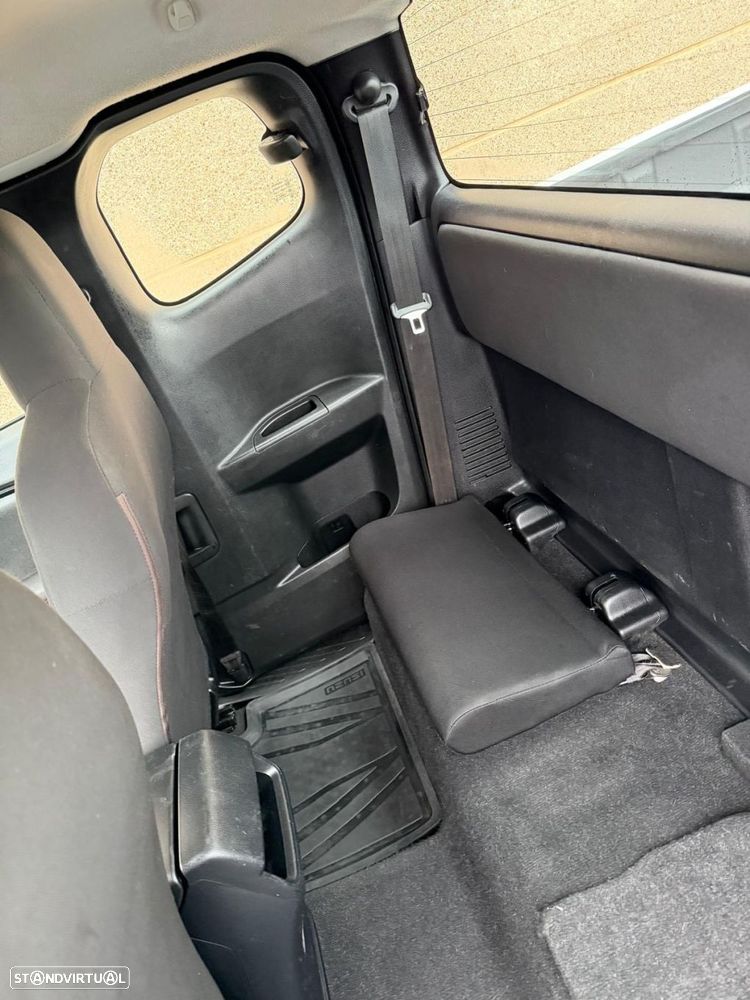 Isuzu D-Max 1.9 Ddi CD 4WD L CM - 6