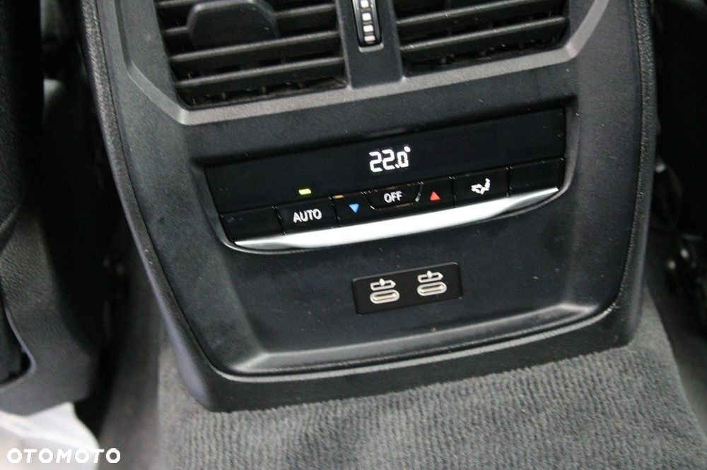 BMW Seria 3 - 18