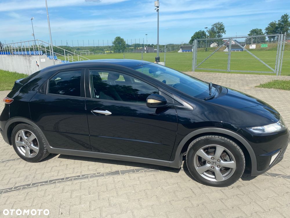 Honda Civic 1.8 Comfort - 9