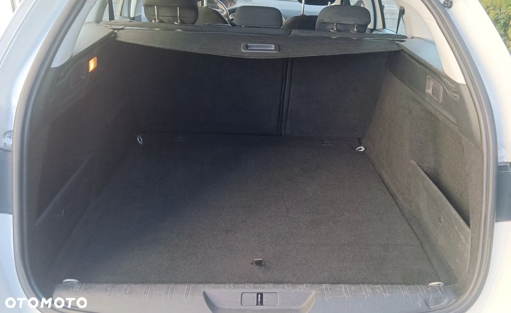 Peugeot 308 HDi FAP 92 Access - 15