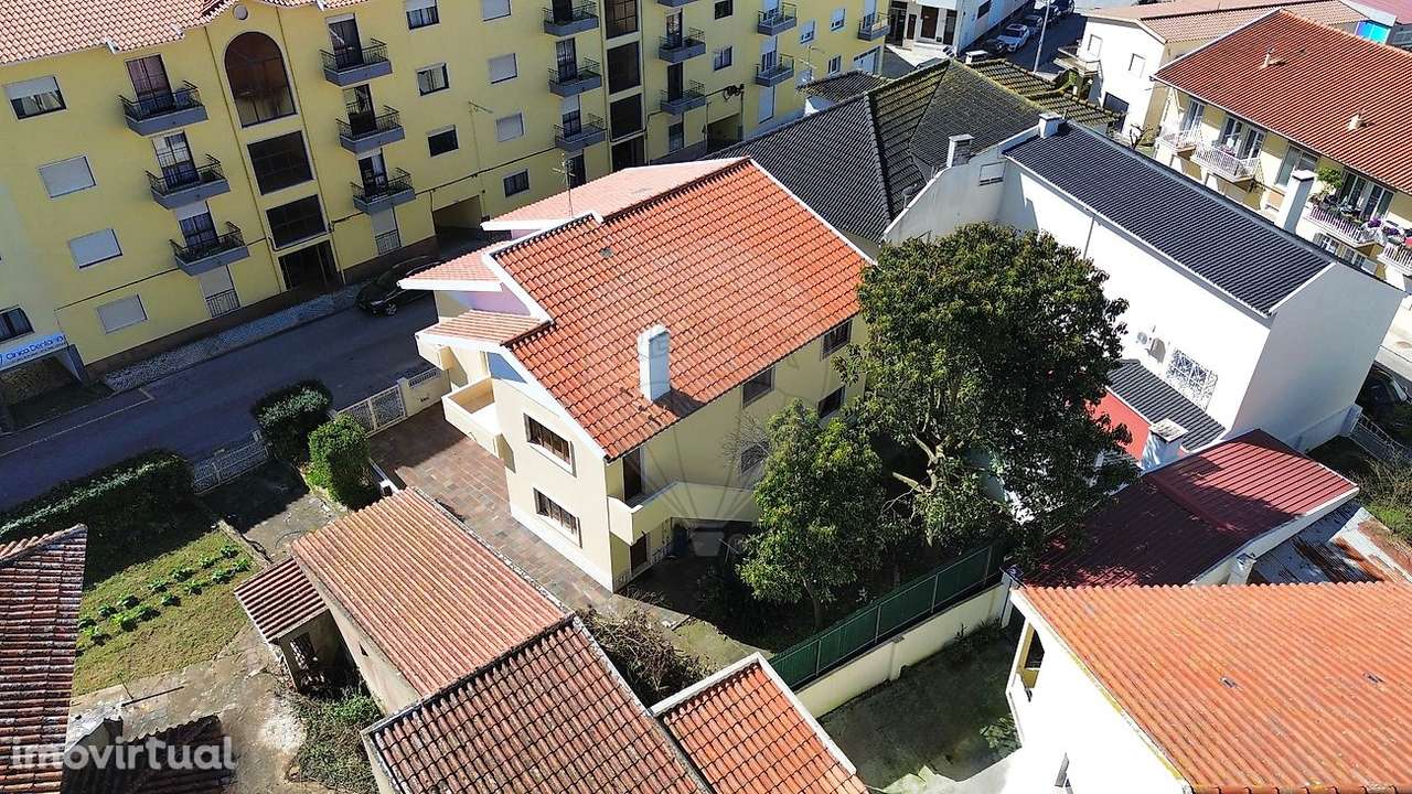 Moradia T6 para venda - Grande imagem: 2/29