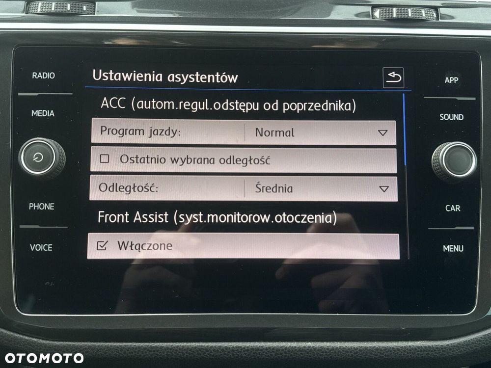 Volkswagen Tiguan - 29